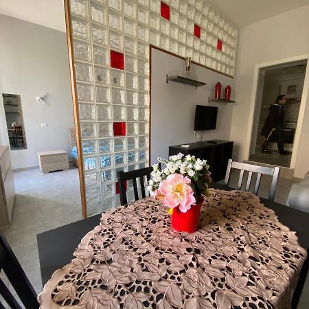 B&B Historic Center Apartments Napoli Eksteriør billede