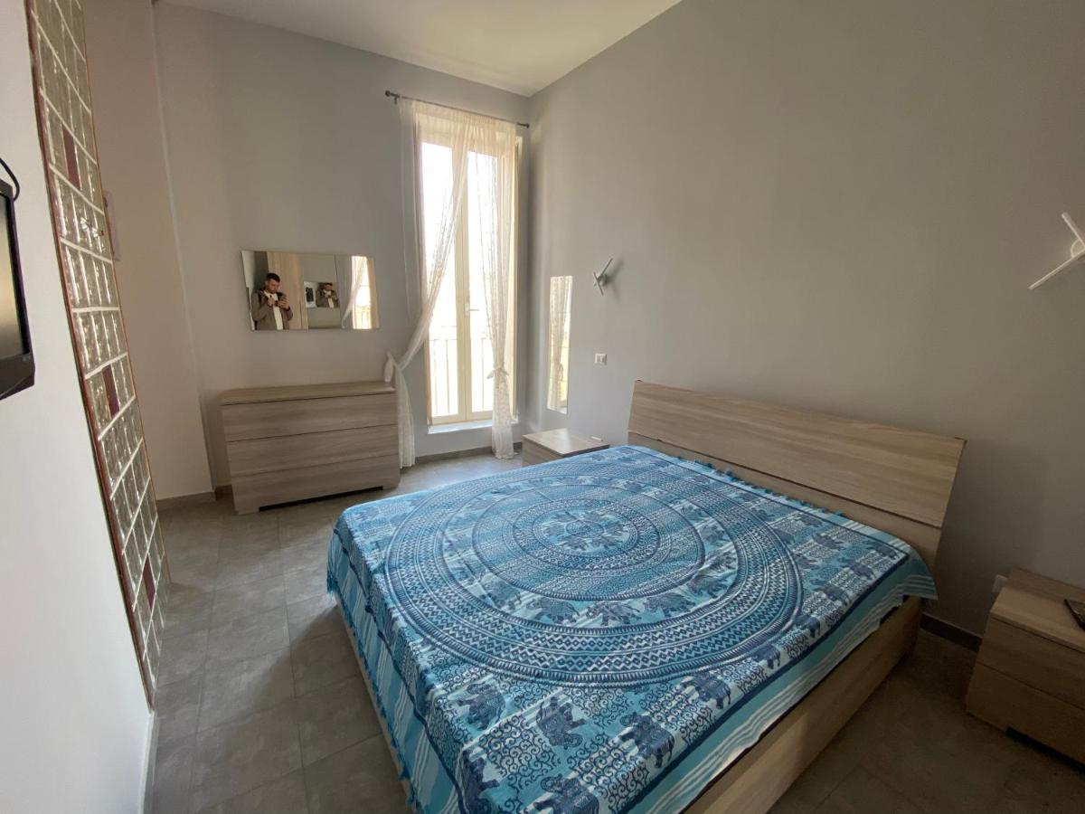 B&B Historic Center Apartments Napoli Eksteriør billede