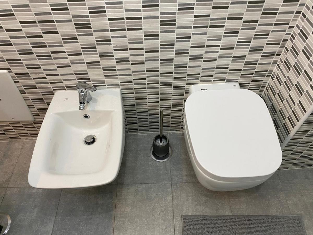 B&B Historic Center Apartments Napoli Eksteriør billede