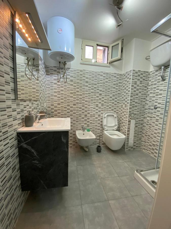 B&B Historic Center Apartments Napoli Eksteriør billede